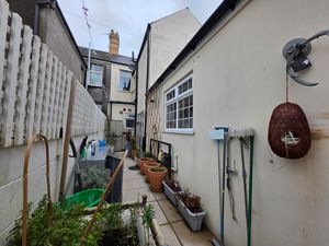 Photo 10- click for photo gallery